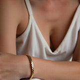 Drift Memory Twist Bangle