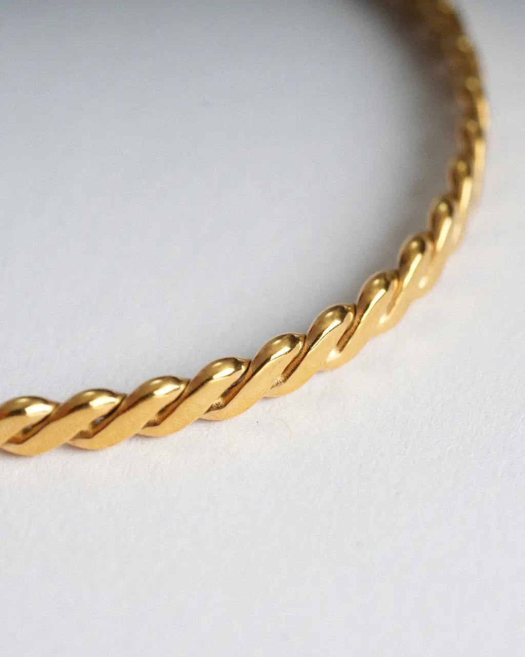 Veya Twisted Cuff Bracelet