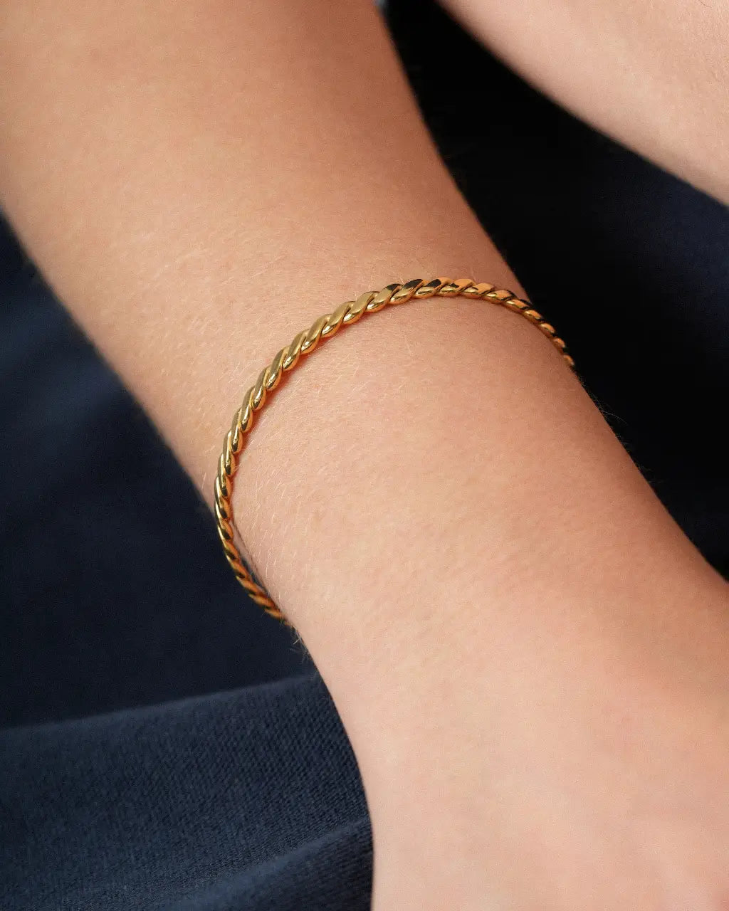 Veya Twisted Cuff Bracelet