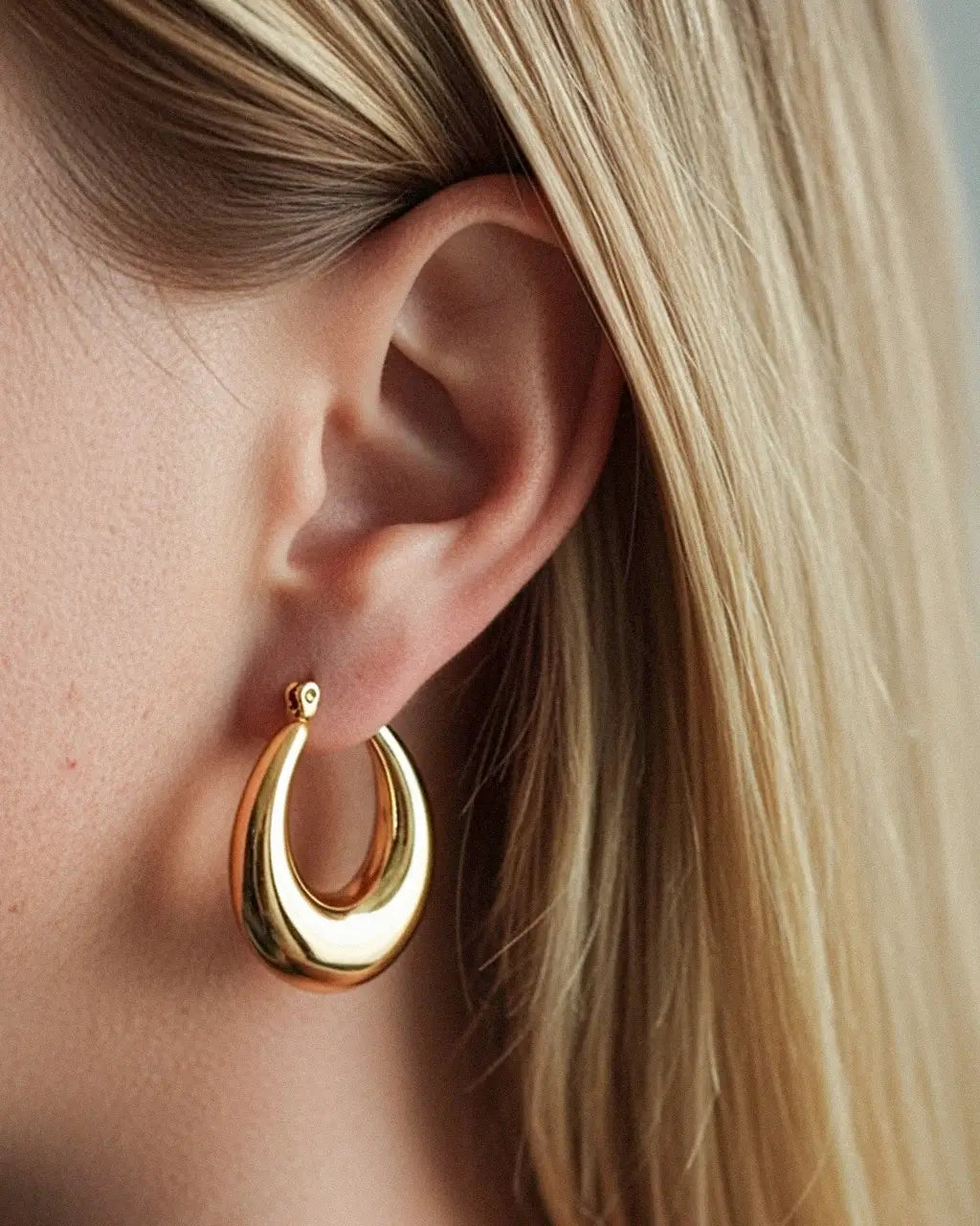 Duskbloom Curve Hoops