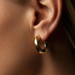 Aria Curve Hoops
