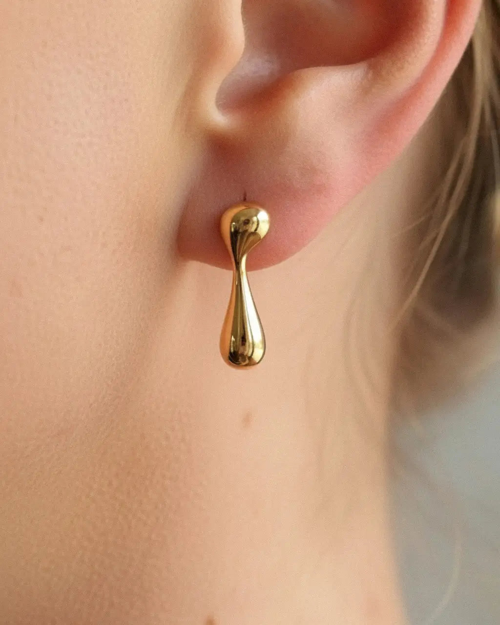 Liquid Drift Earrings