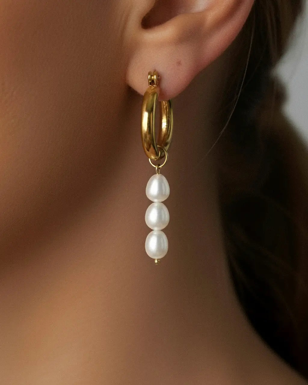 Selene Pearl Hoops