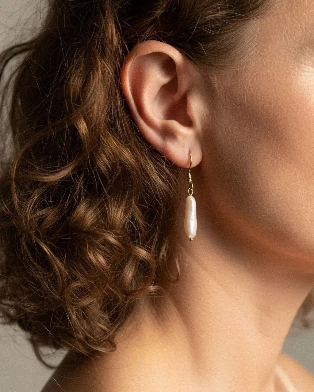 Isla Pearl Drops Earrings