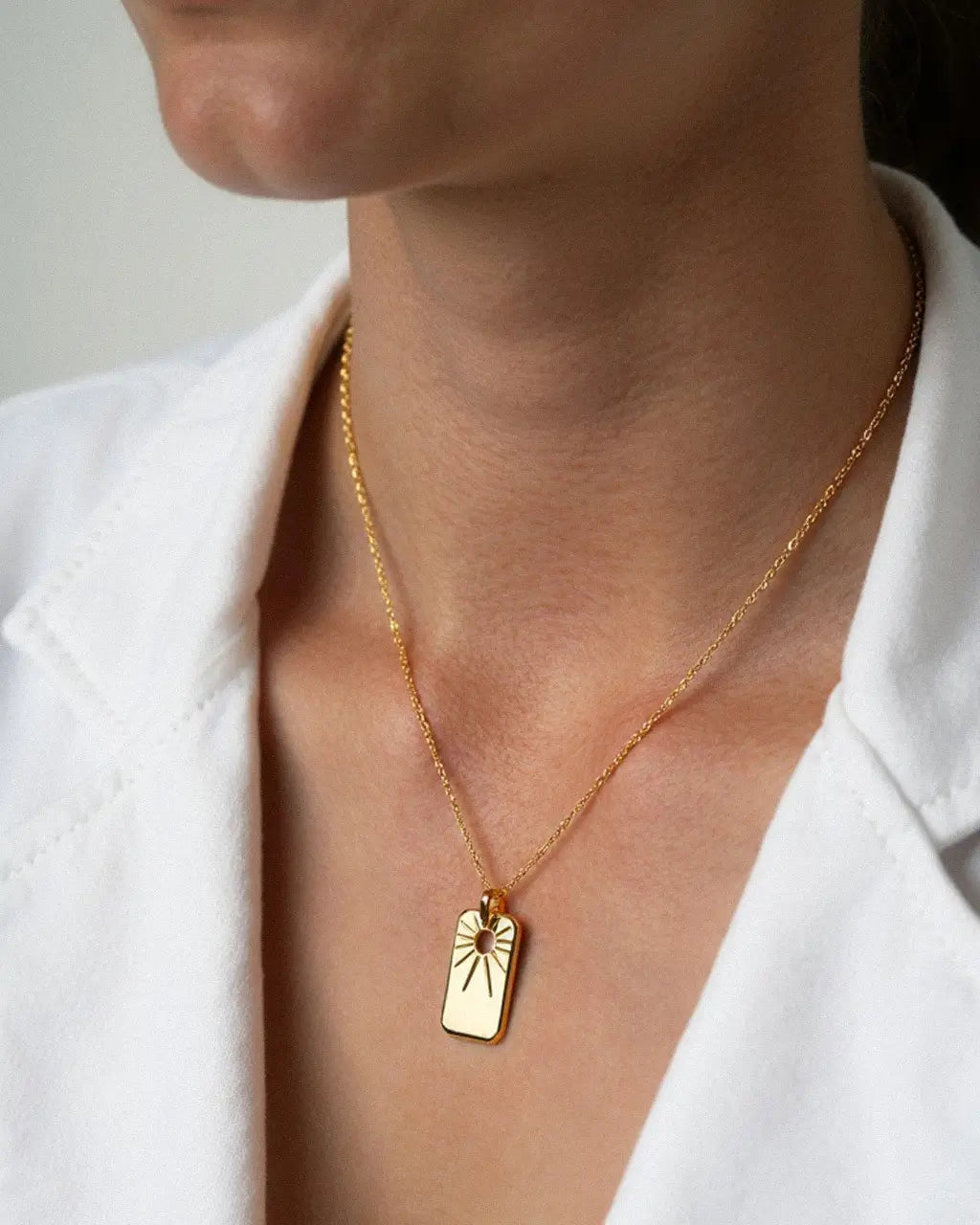 Burst Pendant Necklace