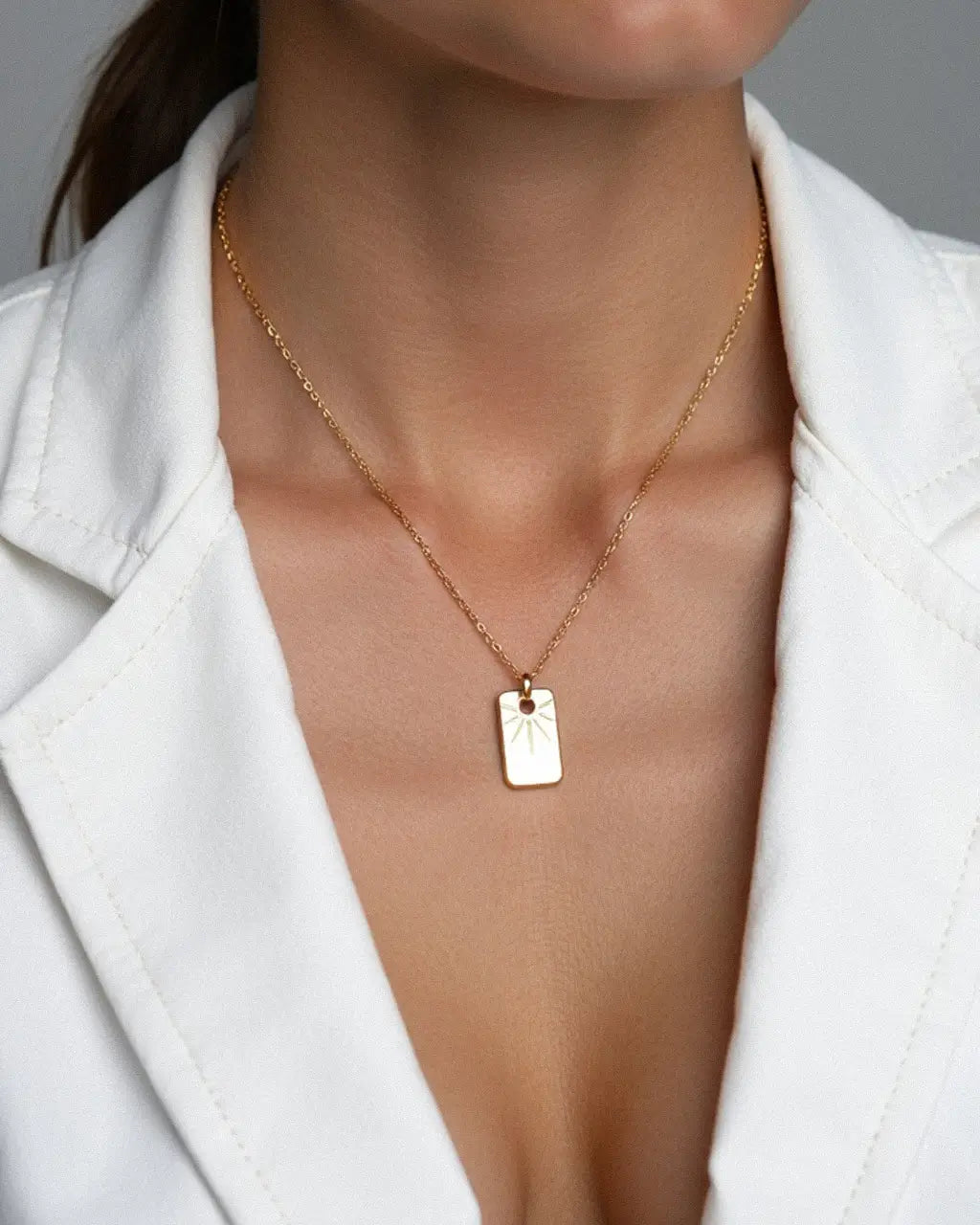 Burst Pendant Necklace