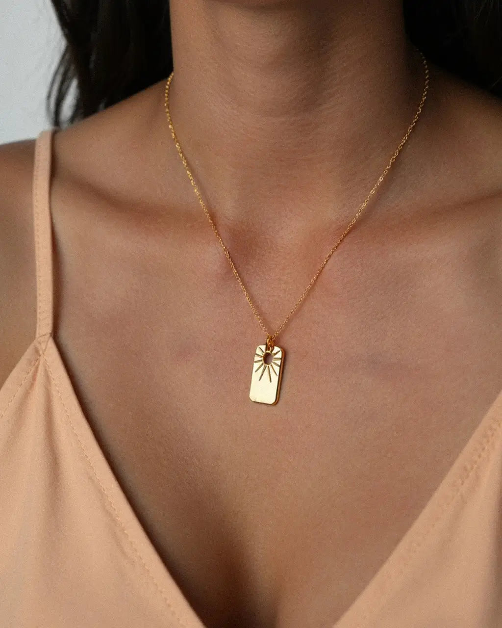 Burst Pendant Necklace