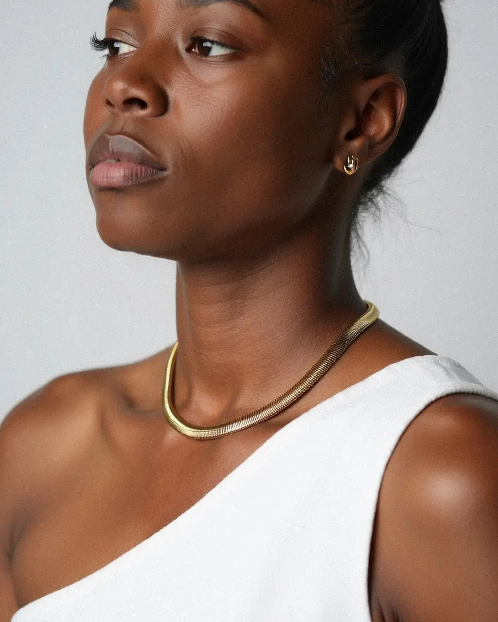 Elle Herringbone Necklace