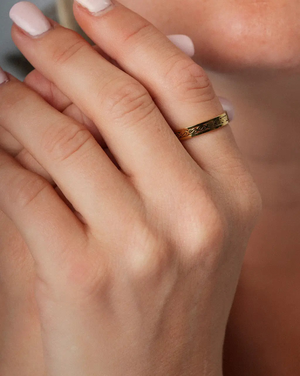 Etched Pattern Ring