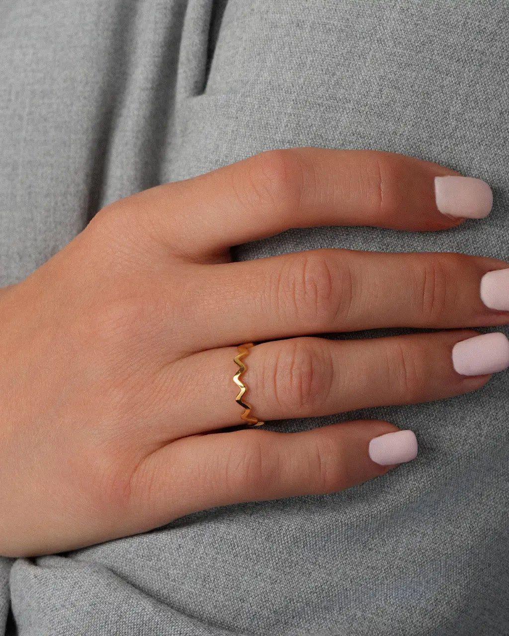 Aurora Peak Band Ring