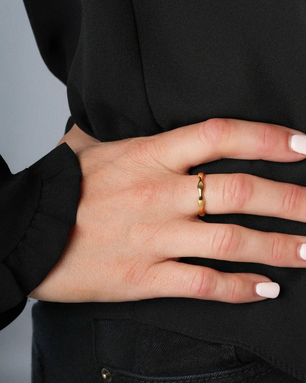 Liora Twist Band Ring