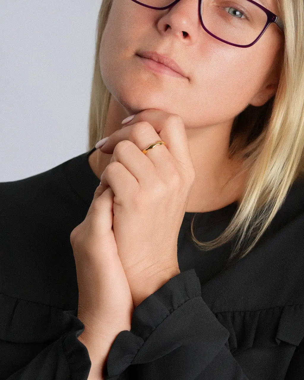 Liora Twist Band Ring