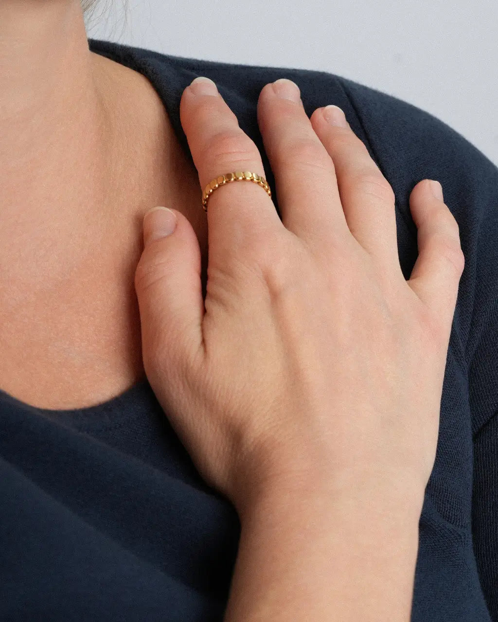 Eterna Bead Ring