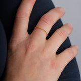 Aria Grid Band
