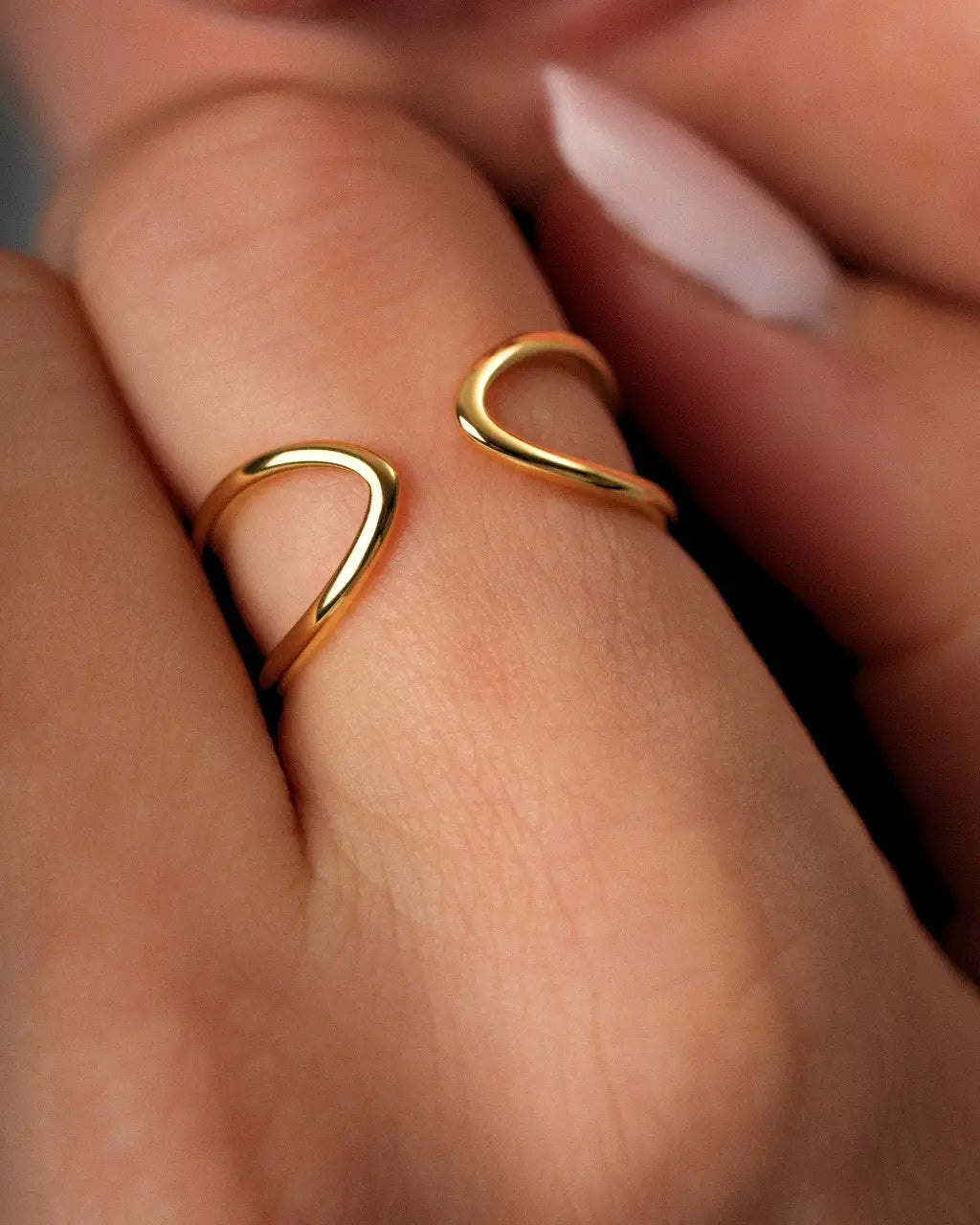 Eternal Loop Ring