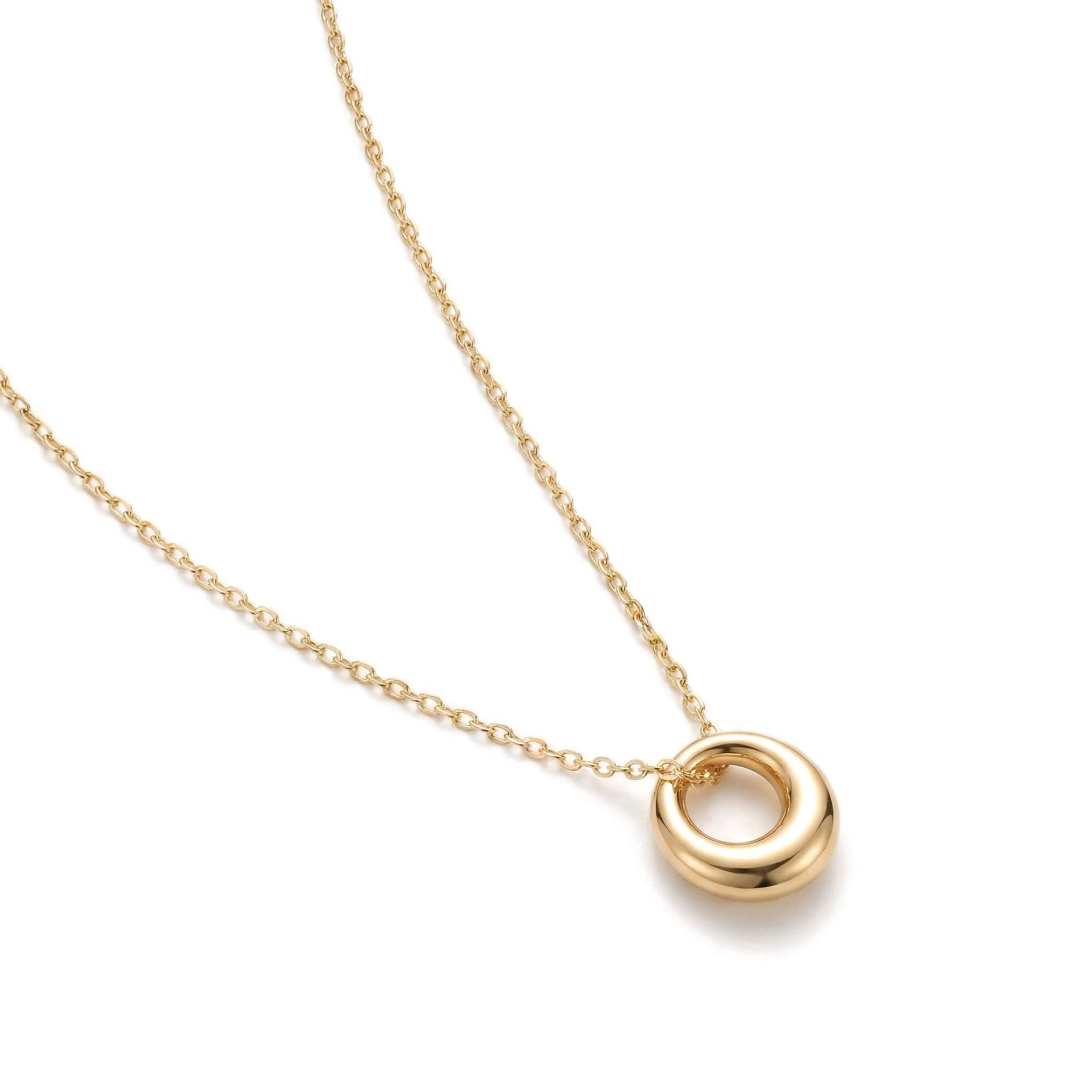 Everyday Loop Necklace – close-up of the loop pendant and chain, gold, on white background