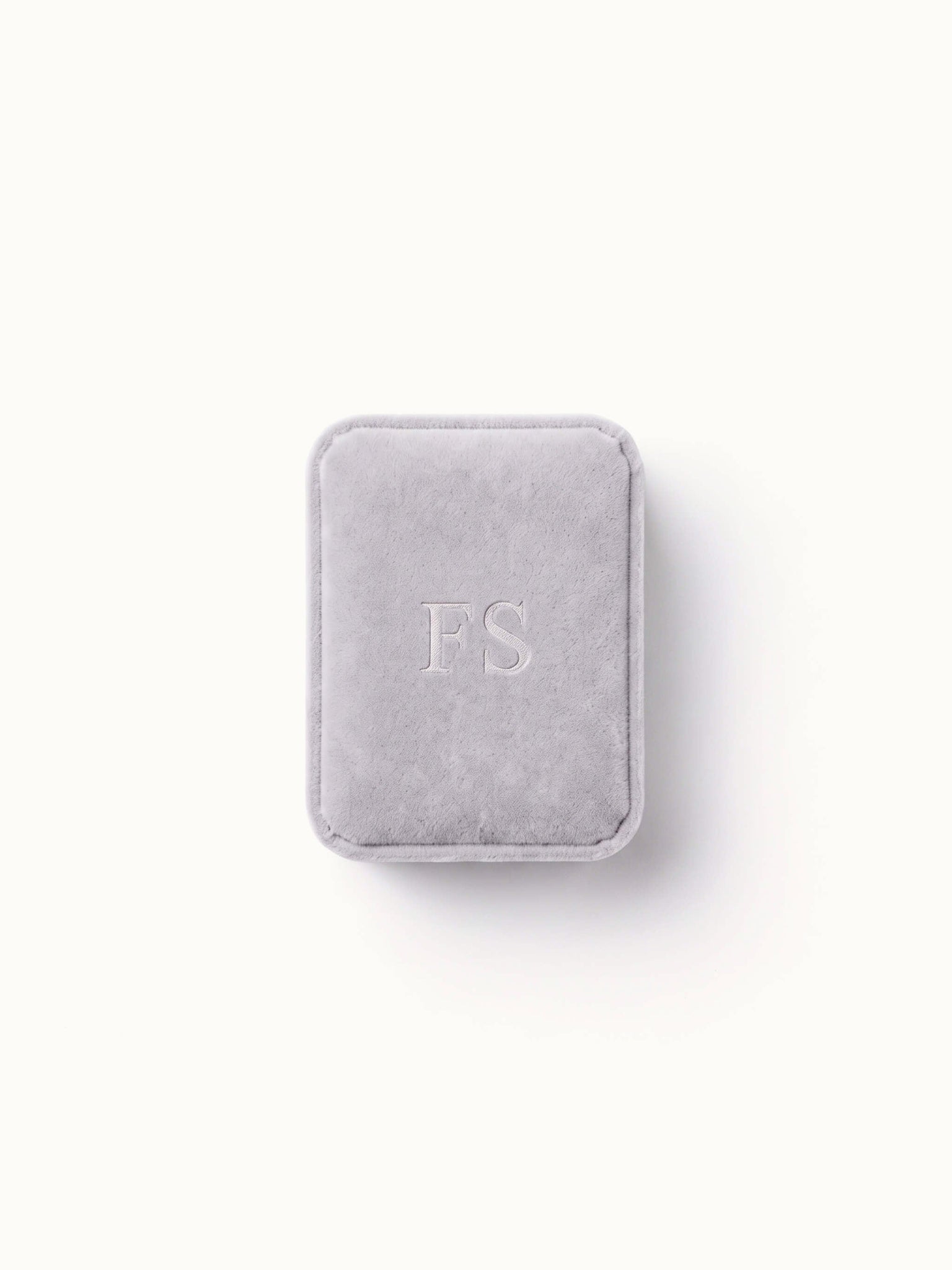 Everyday Loop Necklace – presented in a grey velvet Fallen Season gift box with embossed FS logo