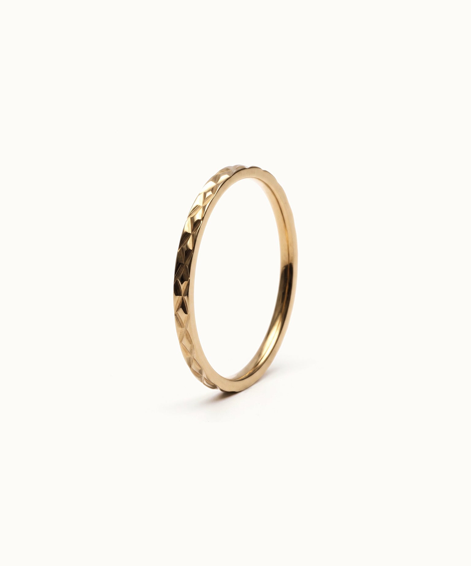Golden Season Band Ring – 45° view, gold, on ivory background