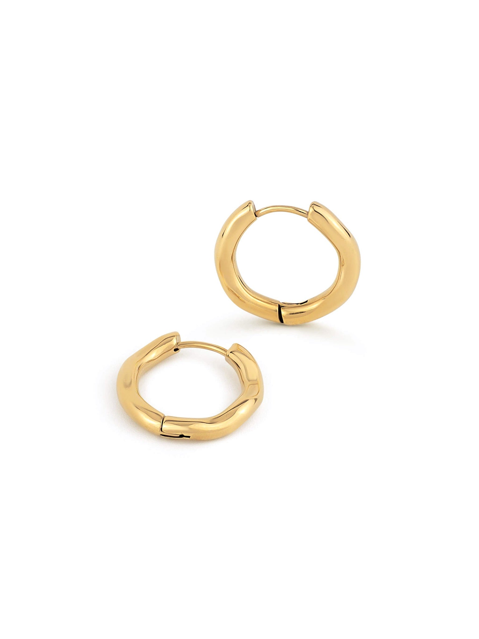 Sunday Hoops – pair of hinged hoops, gold, on white background